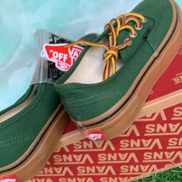 VANS CLASSIC SLIP ON WOOL STRIPES MULTI/BLAN WMNS - Picture 11 of 12